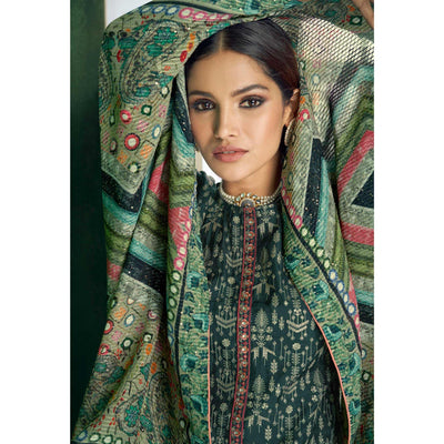 green-embroidered-heavy-faux-georgette-partywear-suit-135284