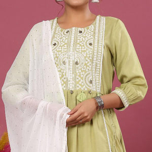 green-embroidered-pure-cotton-anarkali-suit-144160