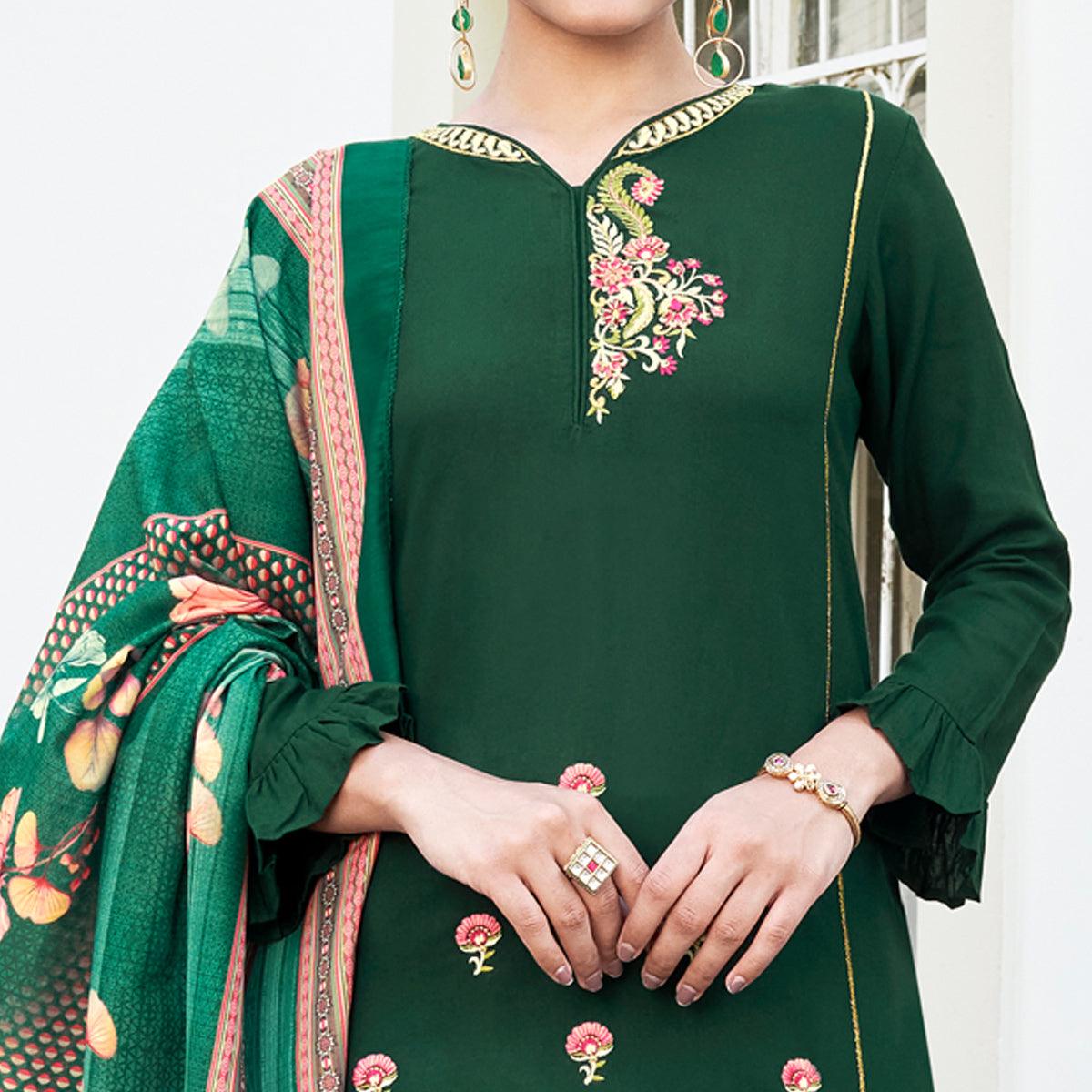 green-embroidered-rayon-kurti-pant-set-with-dupatta-145537