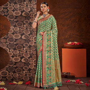 green-festive-wear-banarasi-woven-organza-saree-137762