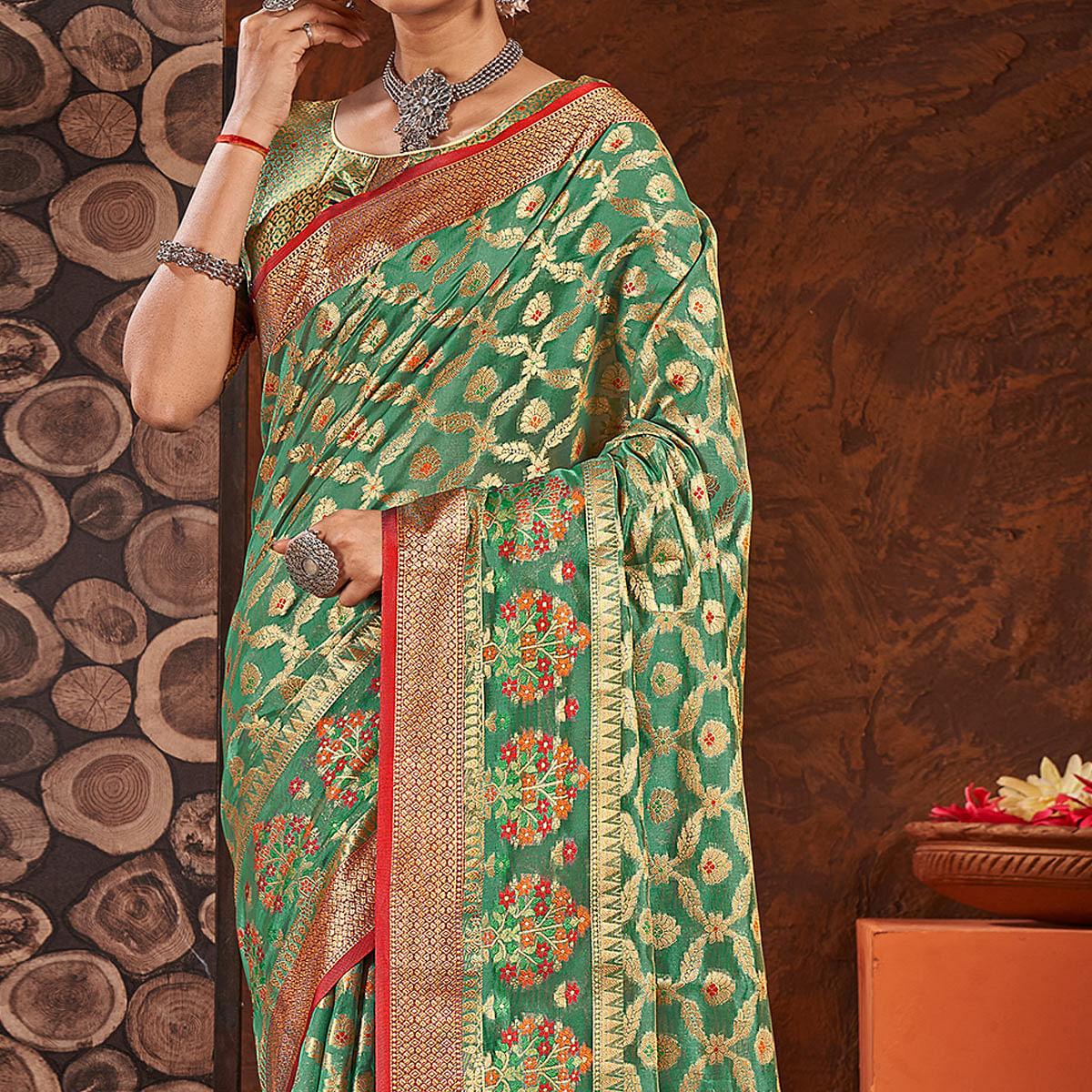 green-festive-wear-banarasi-woven-organza-saree-137762