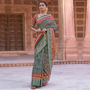 green-festive-wear-digital-printed-soft-silk-saree-with-viscose-zari-border-110768