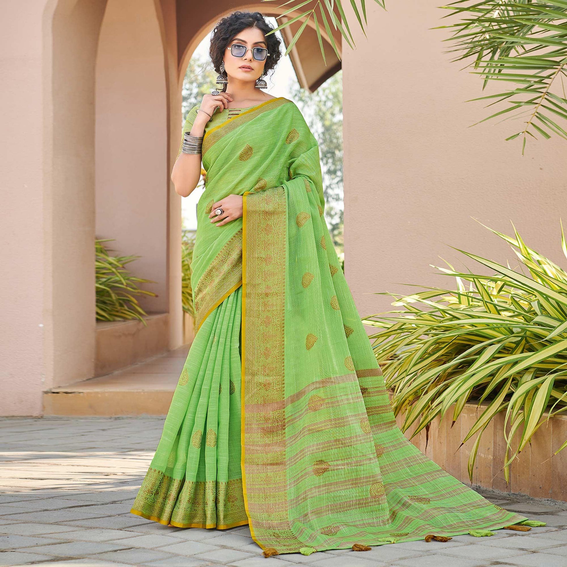 green-festive-wear-embroidered-cotton-saree-135758