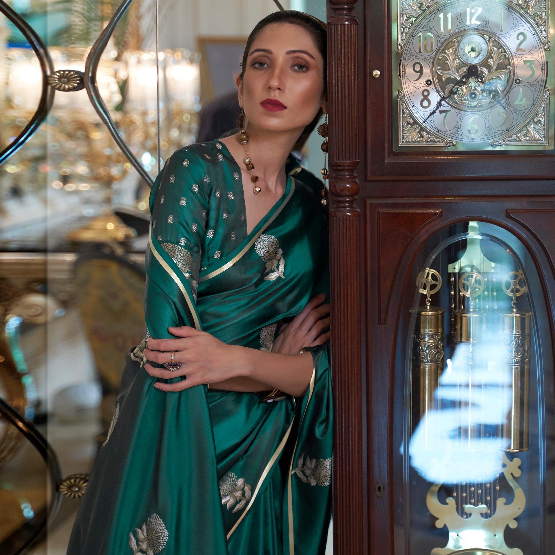 green-festive-wear-floral-designer-woven-pure-satin-silk-saree-111997