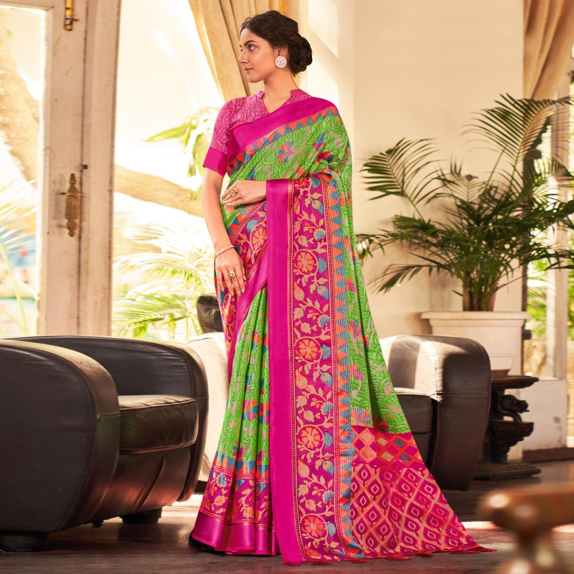 green-festive-wear-floral-printed-brasso-saree-132754