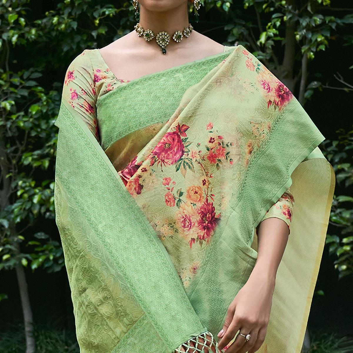 green-festive-wear-floral-printed-jacquard-silk-saree-with-woven-border-128345