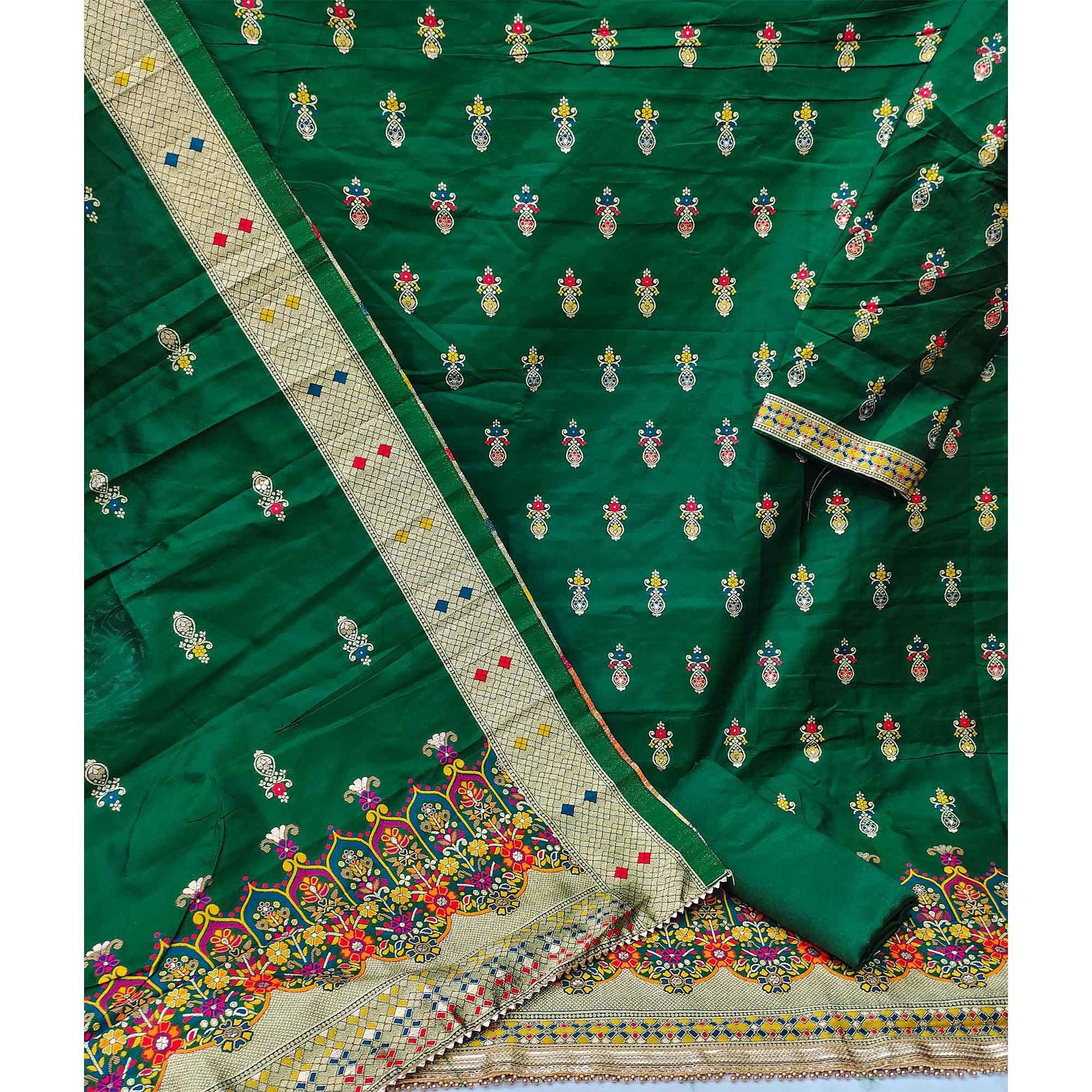 green-festive-wear-floral-woven-banarasi-jacquard-dress-material-130519