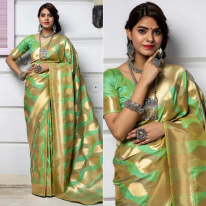 green-festive-wear-foil-printed-banarasi-silk-saree-139531
