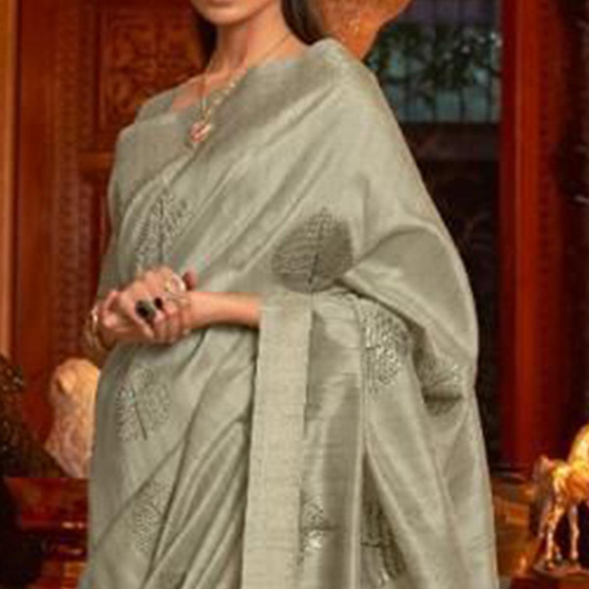 green-festive-wear-handloom-sequence-silk-saree-134160