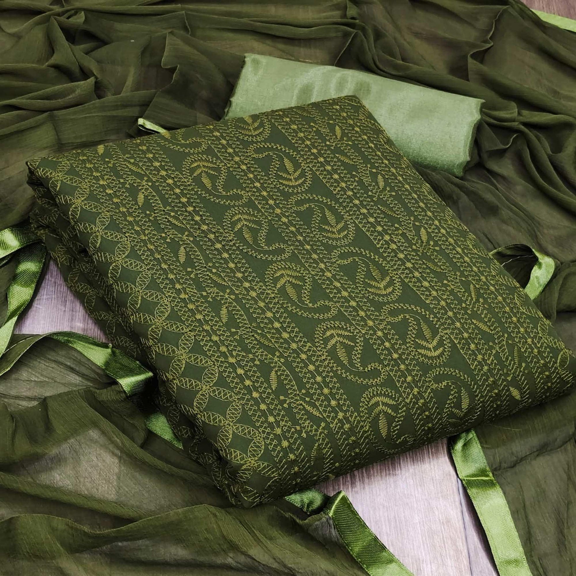 green-festive-wear-heavy-embroidered-georgette-dress-material-140584
