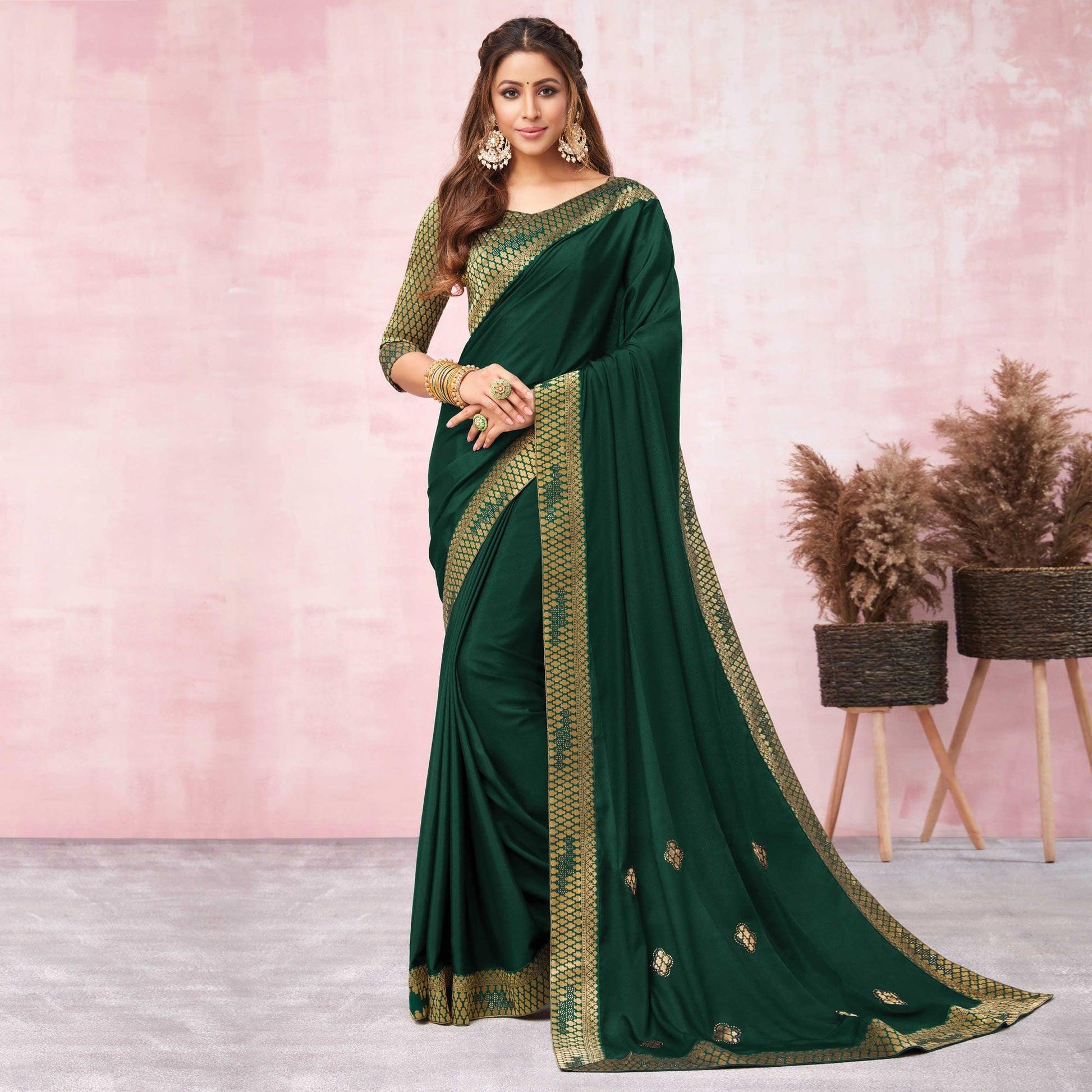 green-festive-wear-heavy-silk-saree-with-banarasi-lace-border-131992