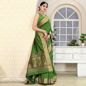 green-festive-wear-jacquard-border-soft-silk-saree-128390
