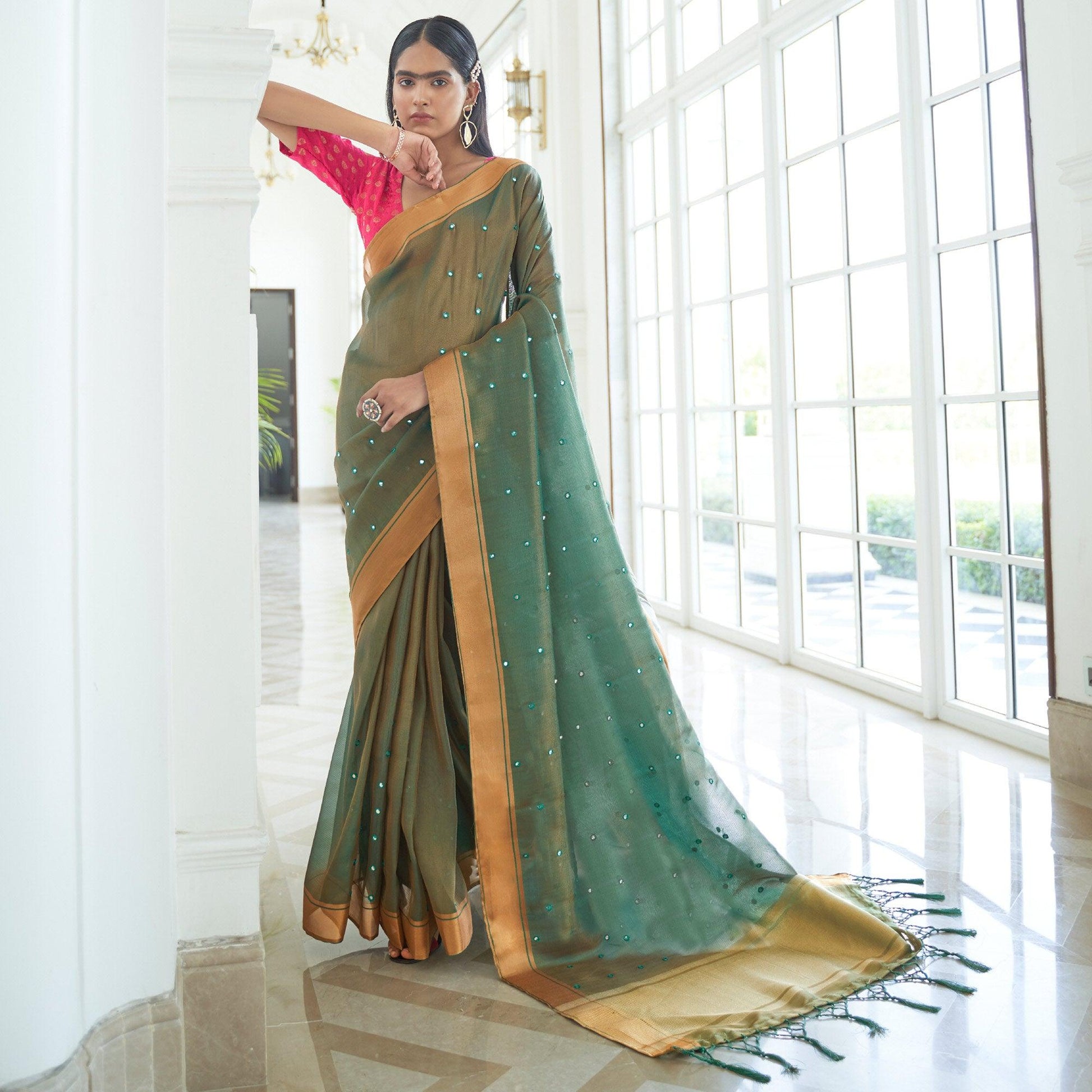 green-festive-wear-mirror-work-handloom-silk-saree-118267