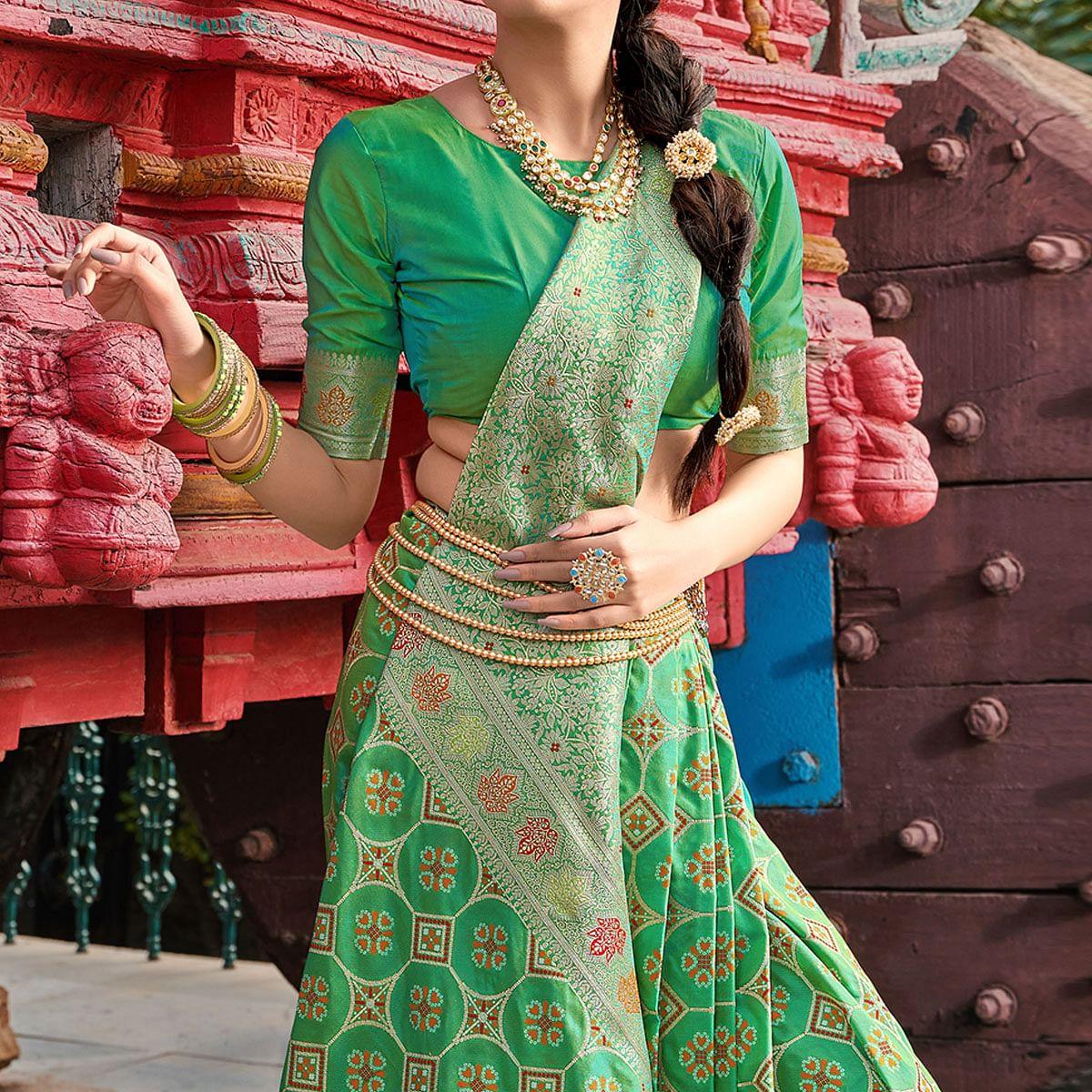 green-festive-wear-printed-banarasi-soft-silk-saree-137514