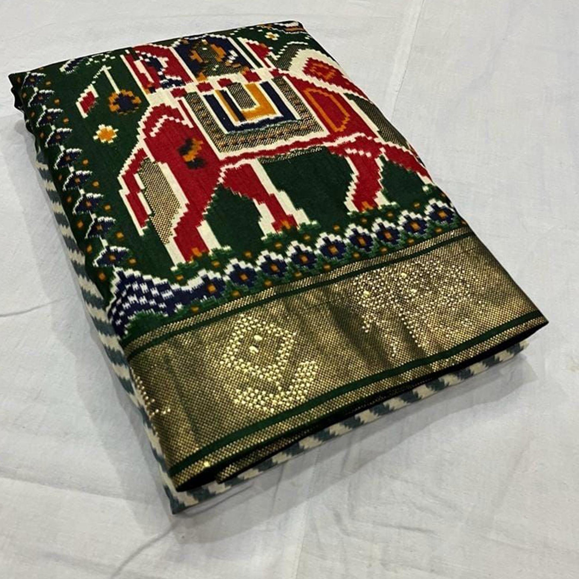 green-festive-wear-printed-with-foil-border-dola-silk-saree-137642