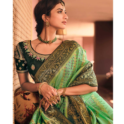 green-festive-wear-printed-woven-silk-saree-138263