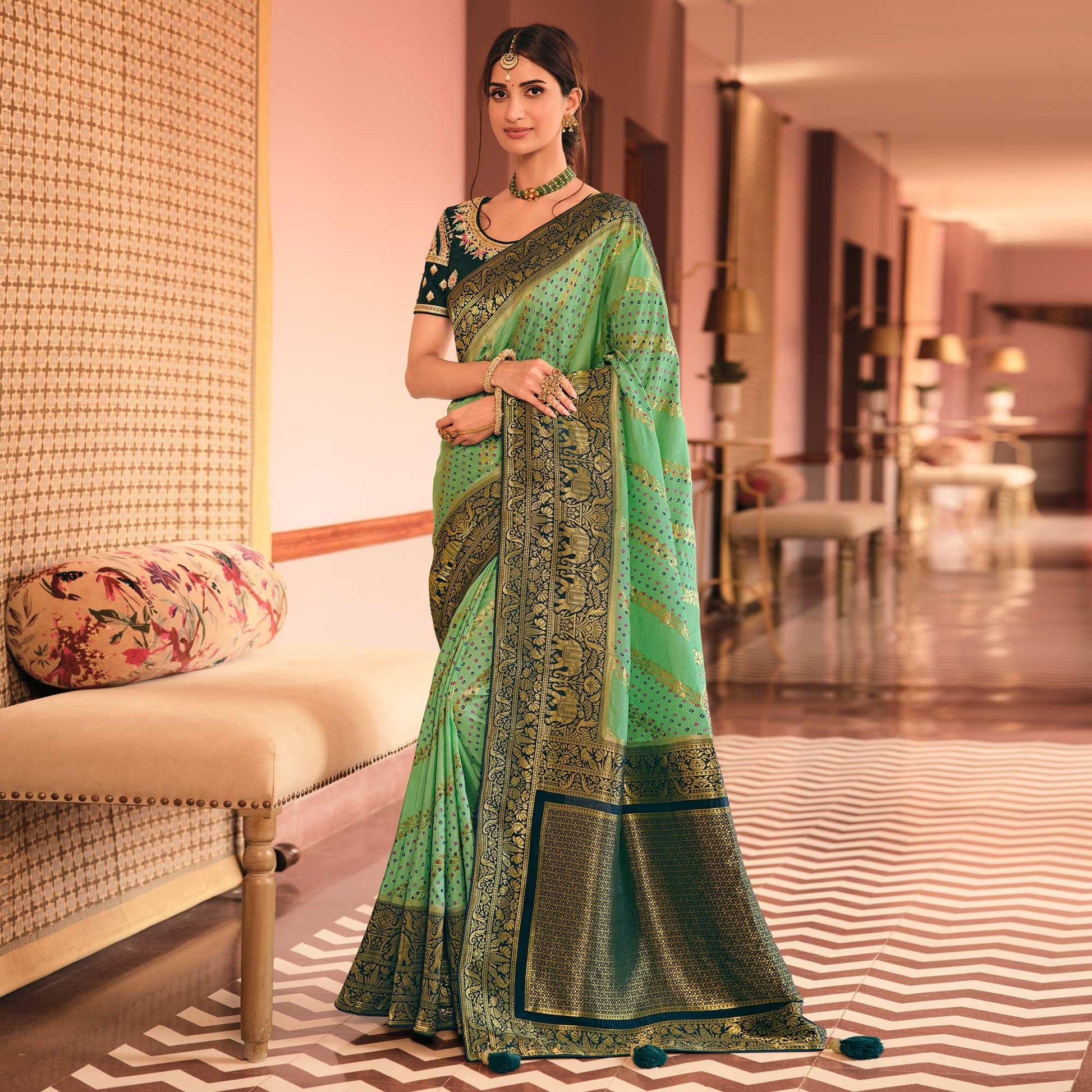 green-festive-wear-printed-woven-silk-saree-138263