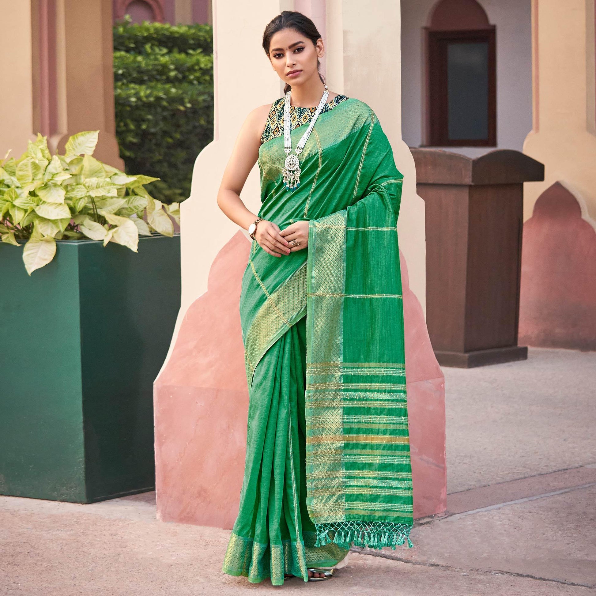 green-festive-wear-sequence-digital-work-silk-saree-123955