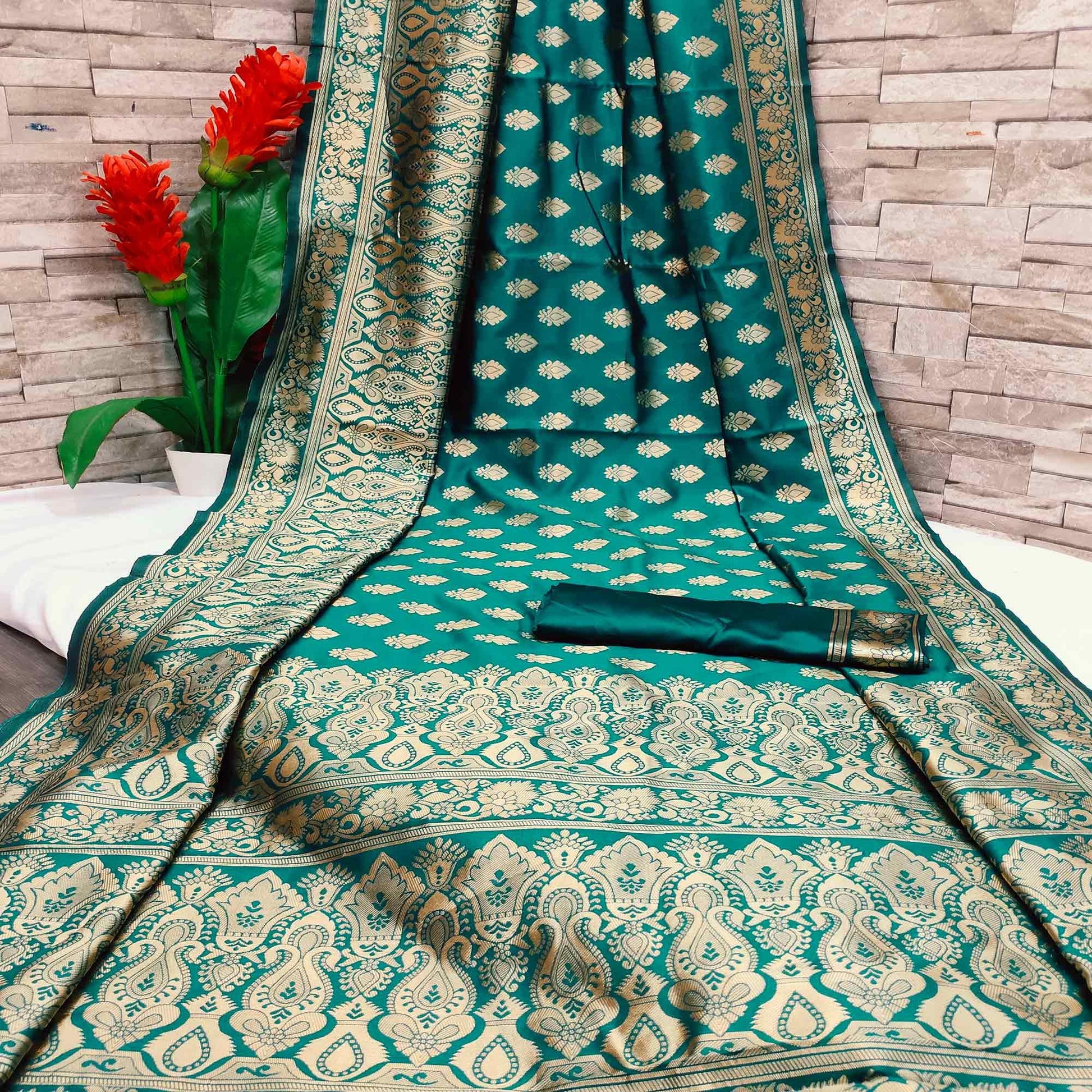 trendy-green-colored-festive-wear-woven-art-silk-saree-85788