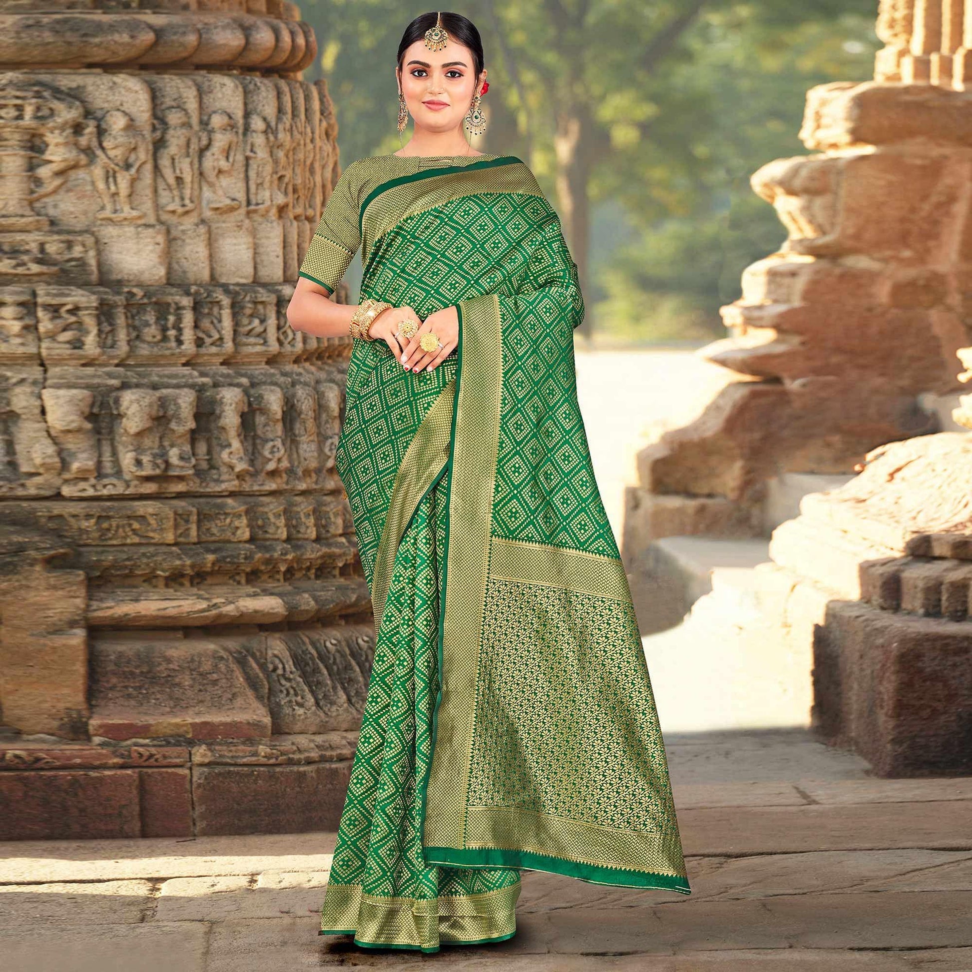 green-festive-wear-woven-art-silk-saree-141728