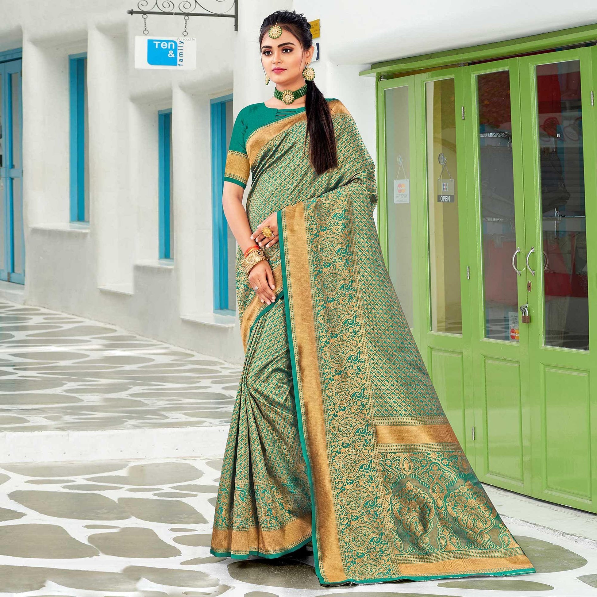 green-festive-wear-woven-art-silk-saree-141758