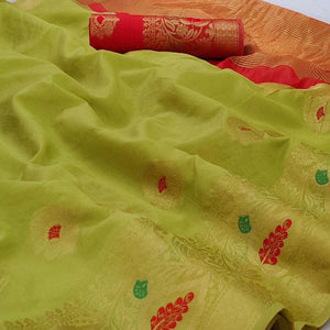 green-festive-wear-woven-banarasi-saree-with-butta-and-jacquard-border-125945