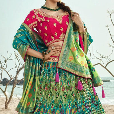 green-festive-wear-woven-banarasi-silk-lehenga-139656