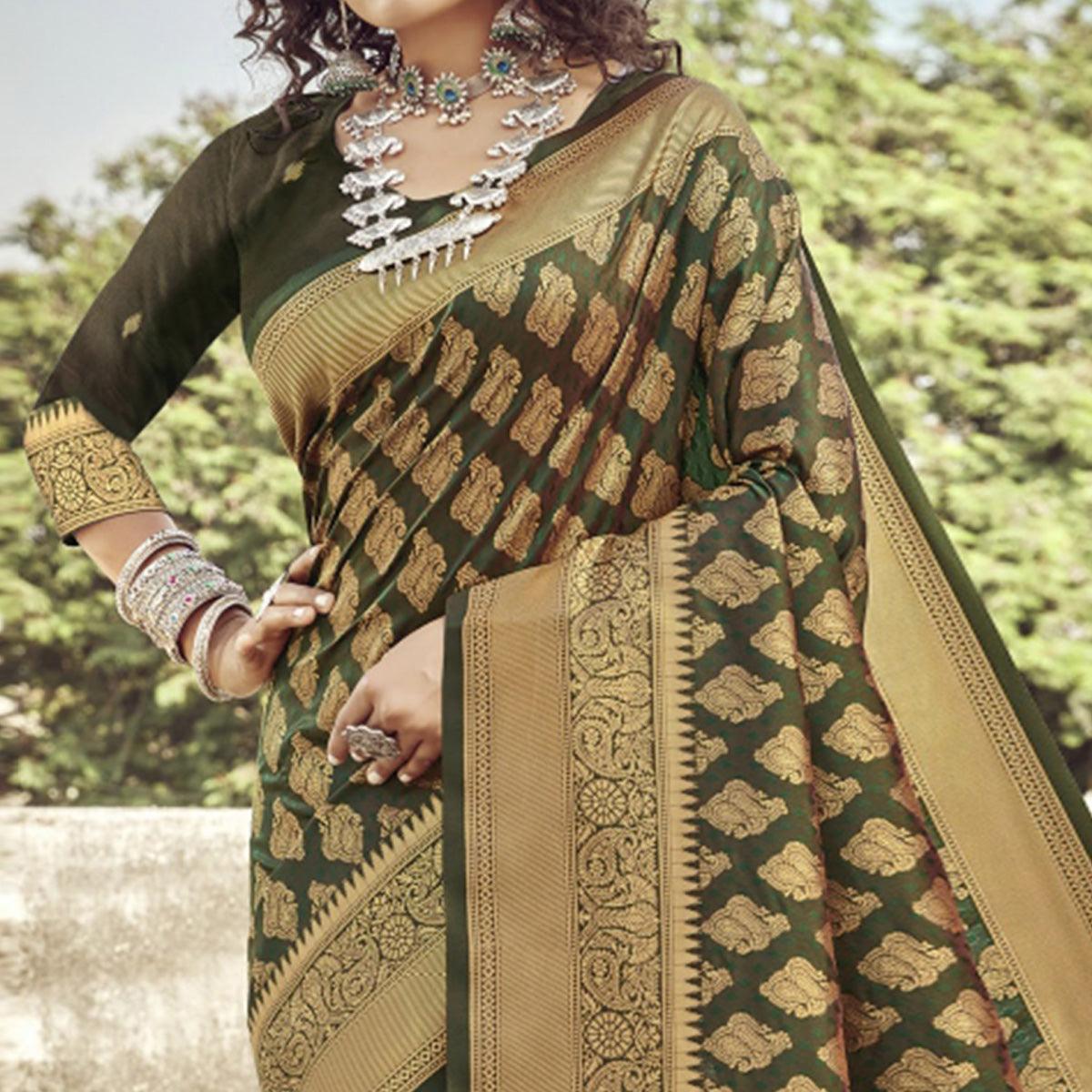 green-festive-wear-woven-banarasi-jacquard-saree-121163