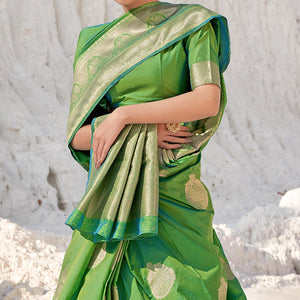 green-festive-wear-woven-banarasi-silk-saree-139428