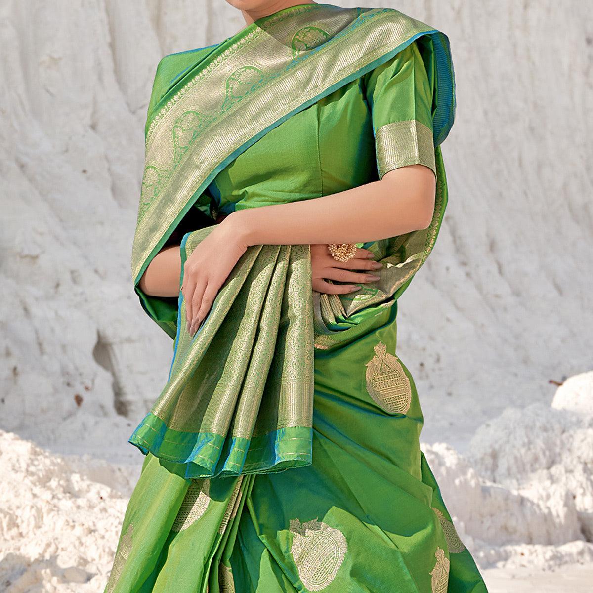 green-festive-wear-woven-banarasi-silk-saree-139428