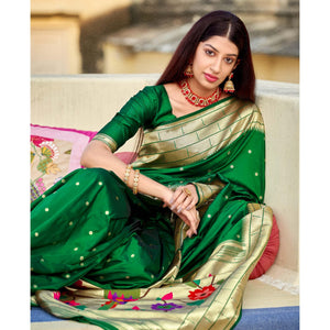 green-festive-wear-woven-banarasi-silk-saree-130208