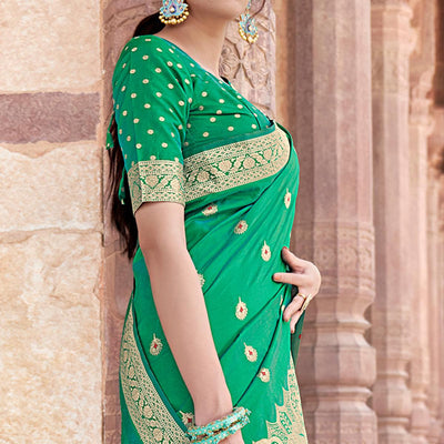 green-festive-wear-woven-banarasi-silk-saree-121929