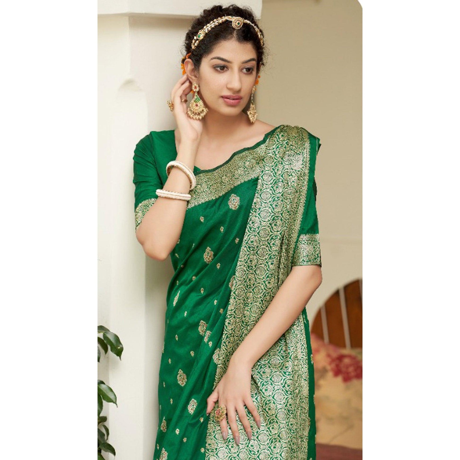 green-festive-wear-woven-banarasi-silk-saree-134701
