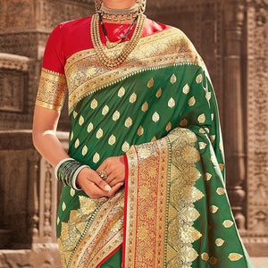 green-festive-wear-woven-banarasi-silk-saree-with-zari-border-pallu-123043
