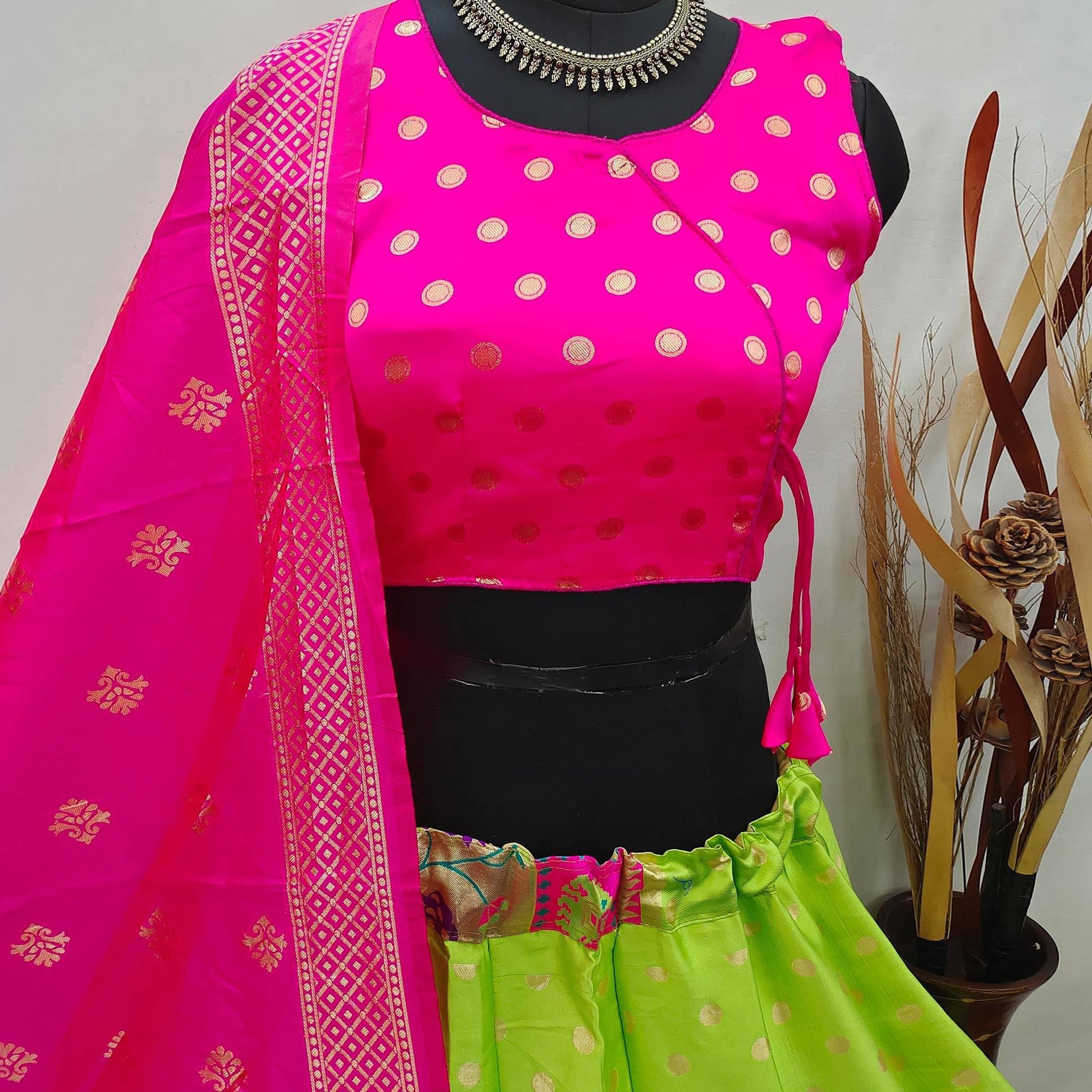 green-festive-wear-woven-brocade-lehenga-choli-124773