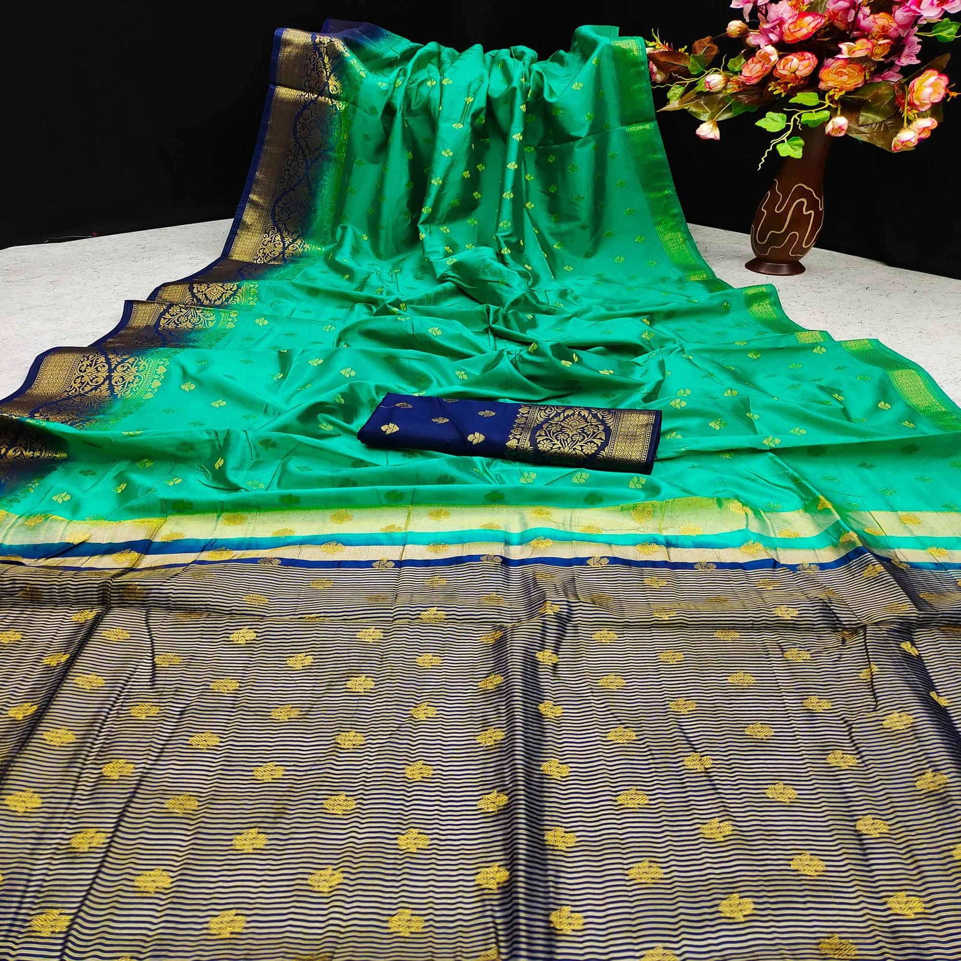 green-festive-wear-woven-cotton-silk-saree-129714