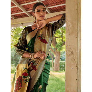 green-festive-wear-woven-handloom-silk-saree-130232