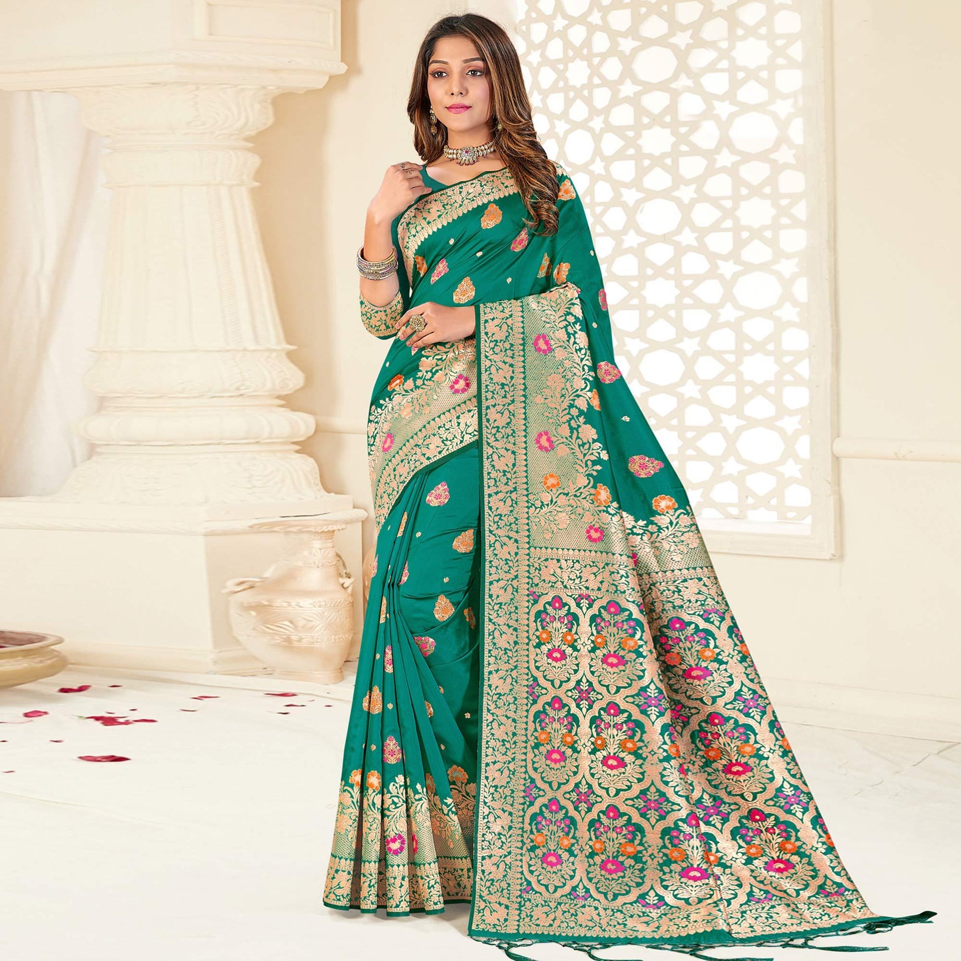 green-festive-wear-woven-jari-border-soft-silk-saree-137697