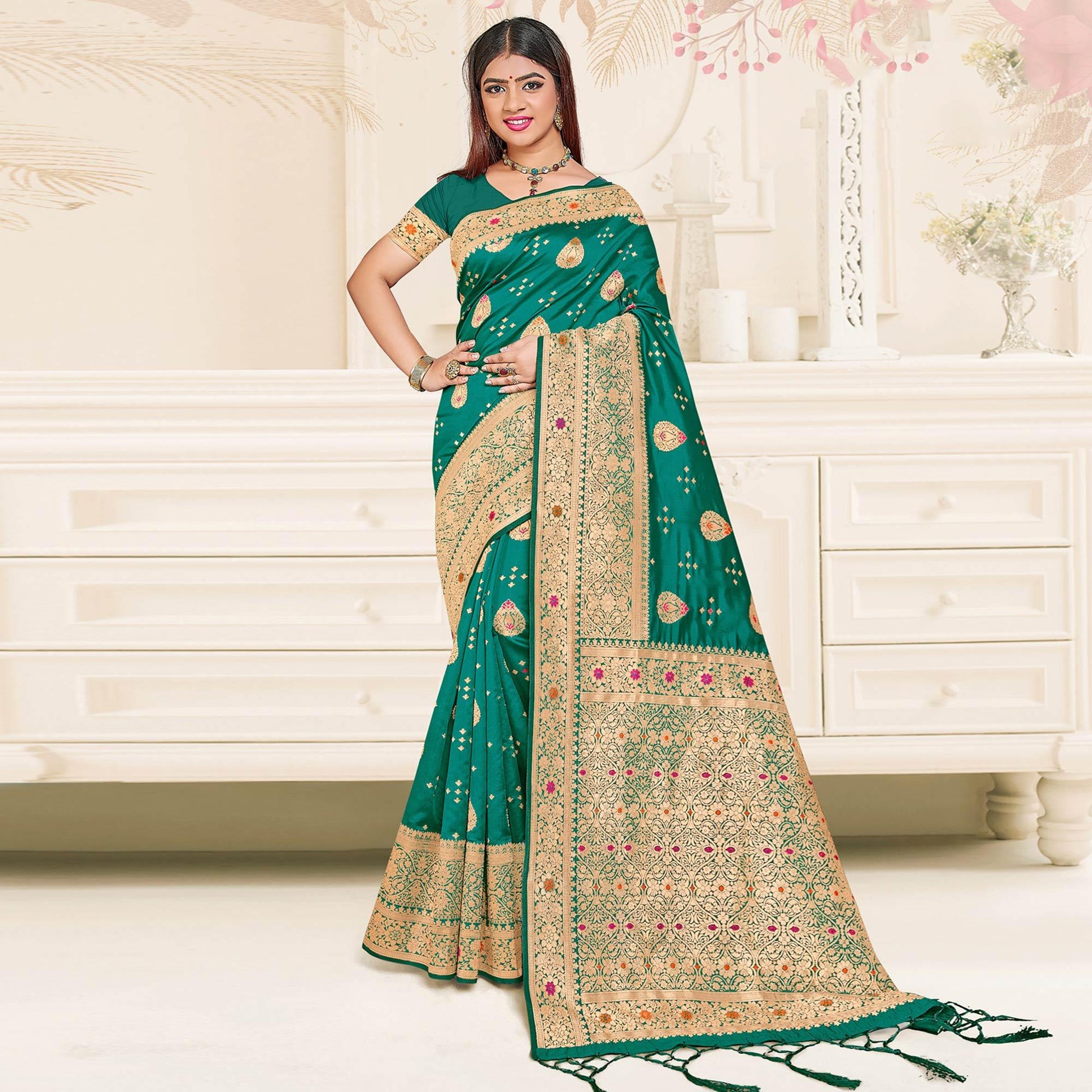 green-festive-wear-woven-jari-border-soft-silk-saree-137844