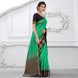 green-festive-wear-woven-kanjiwaram-art-silk-saree-111131