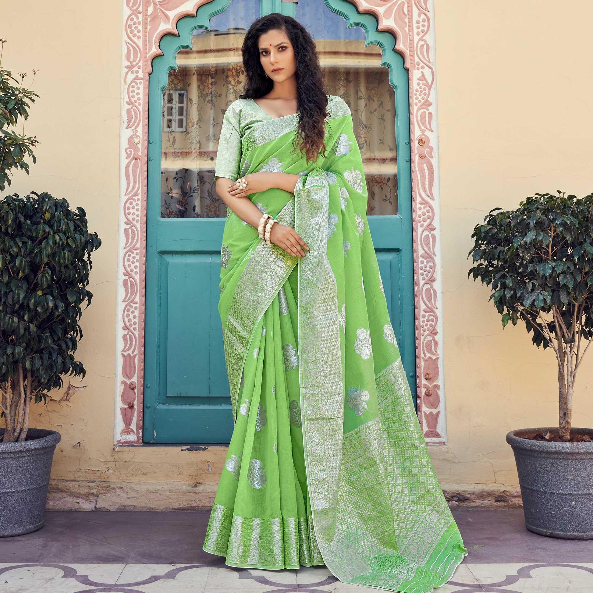 green-festive-wear-woven-linen-saree-138292