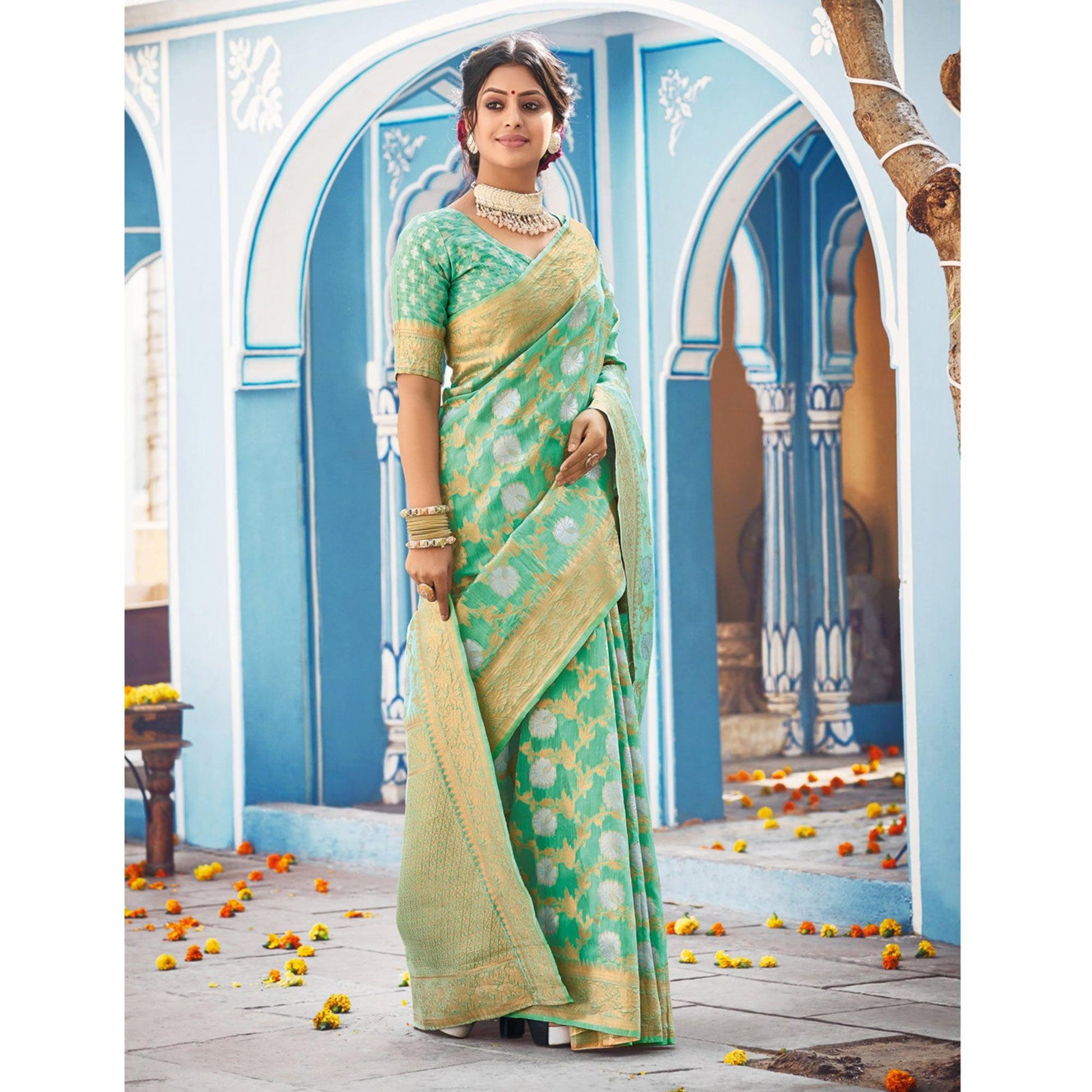 green-festive-wear-woven-linen-saree-135800