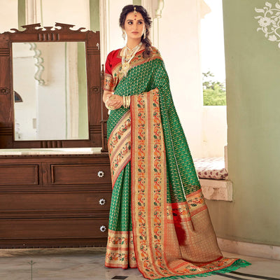 green-festive-wear-woven-paithani-pure-silk-saree-137636