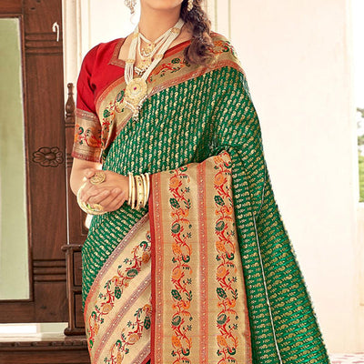 green-festive-wear-woven-paithani-pure-silk-saree-137636