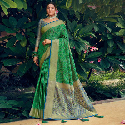 green-festive-wear-woven-patola-silk-saree-118407