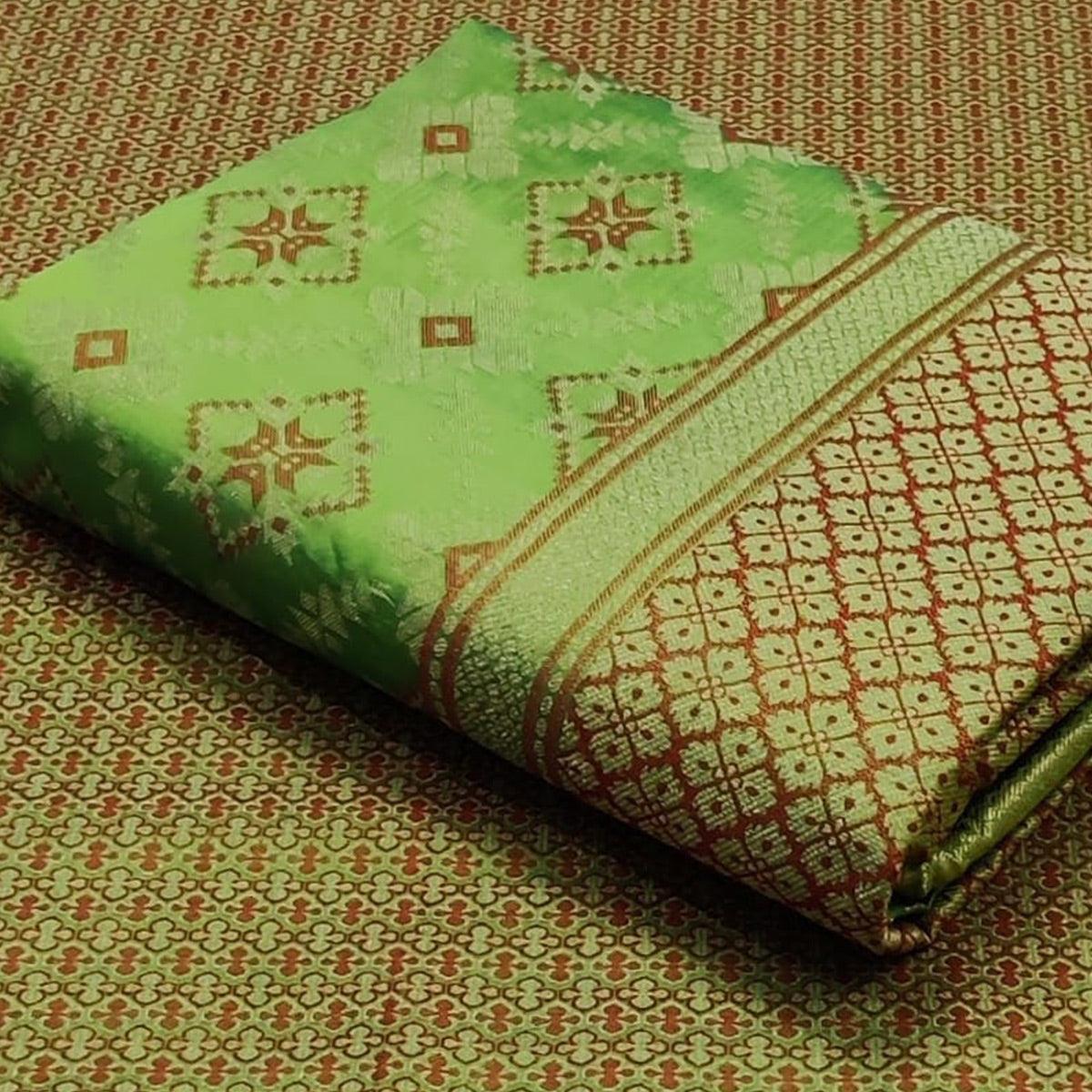 green-festive-wear-woven-patola-silk-saree-106157