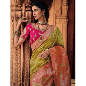 green-festive-wear-woven-silk-saree