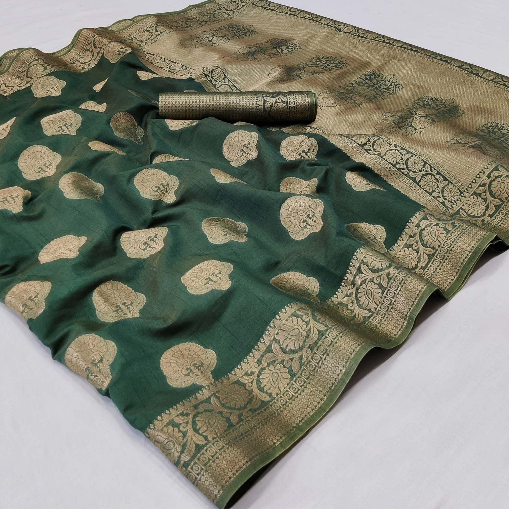 green-festive-wear-woven-silk-saree-141085