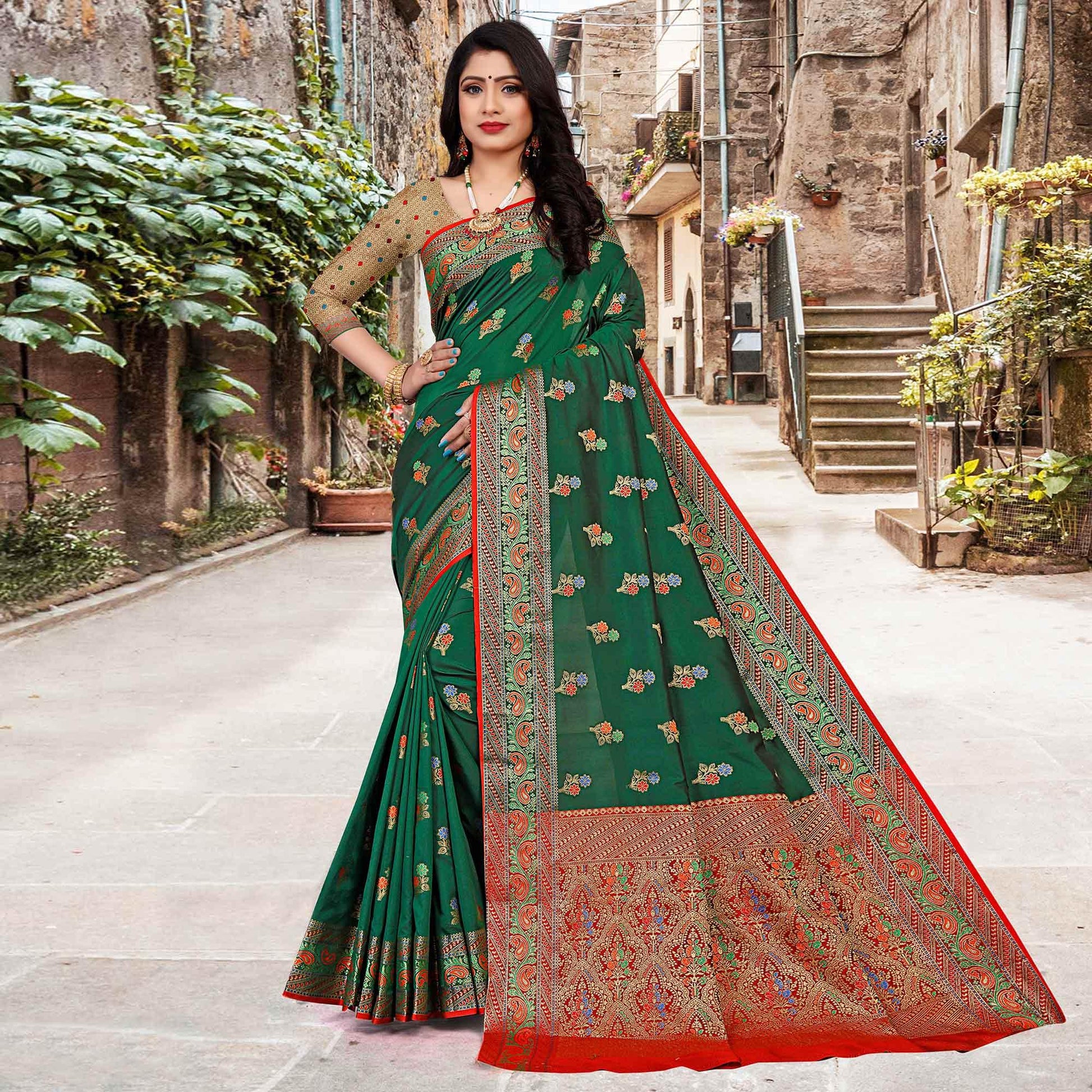 green-festive-wear-woven-silk-saree-140099