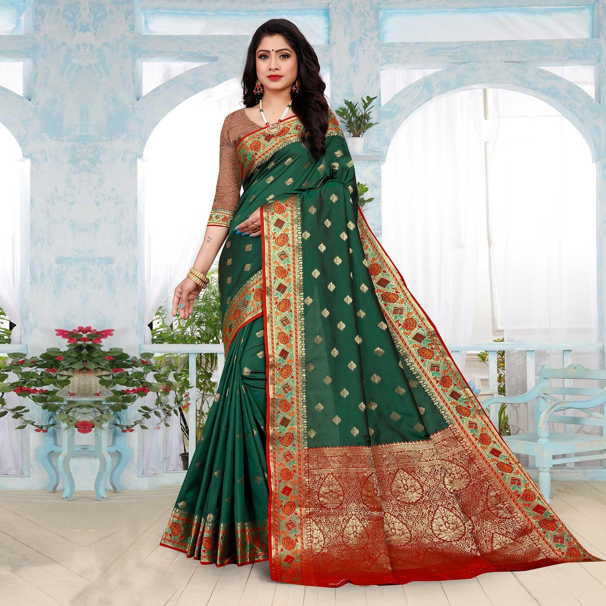 green-festive-wear-woven-silk-saree-140092
